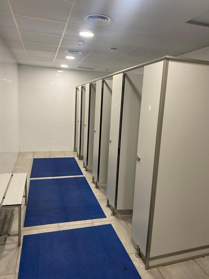 Falua Sant Adrià de Besòs Exteriör bild
